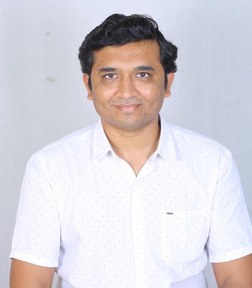 Dr. Pratik Savaj